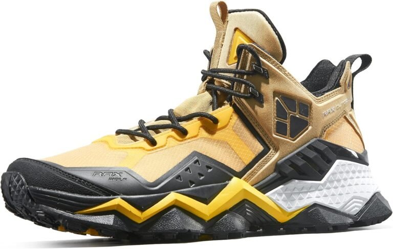 Outdoor adventure footwear