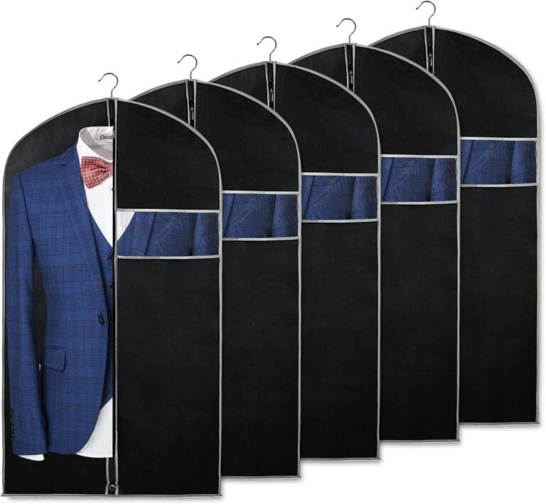 Garment bag for suits