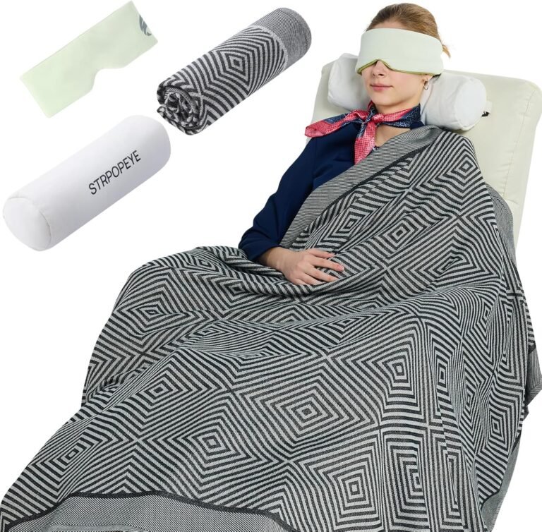 Compact travel blanket