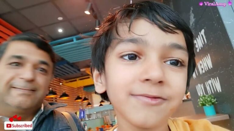 Airplane travel: Airport Shopping