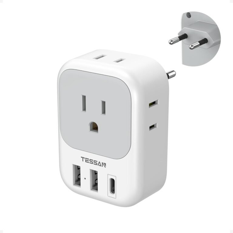 Universal travel adapter
