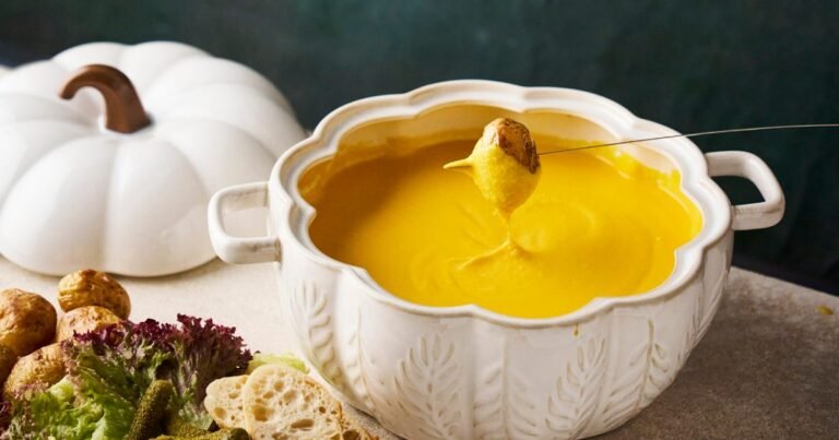 Pumpkin fondue bowl | Good Food
