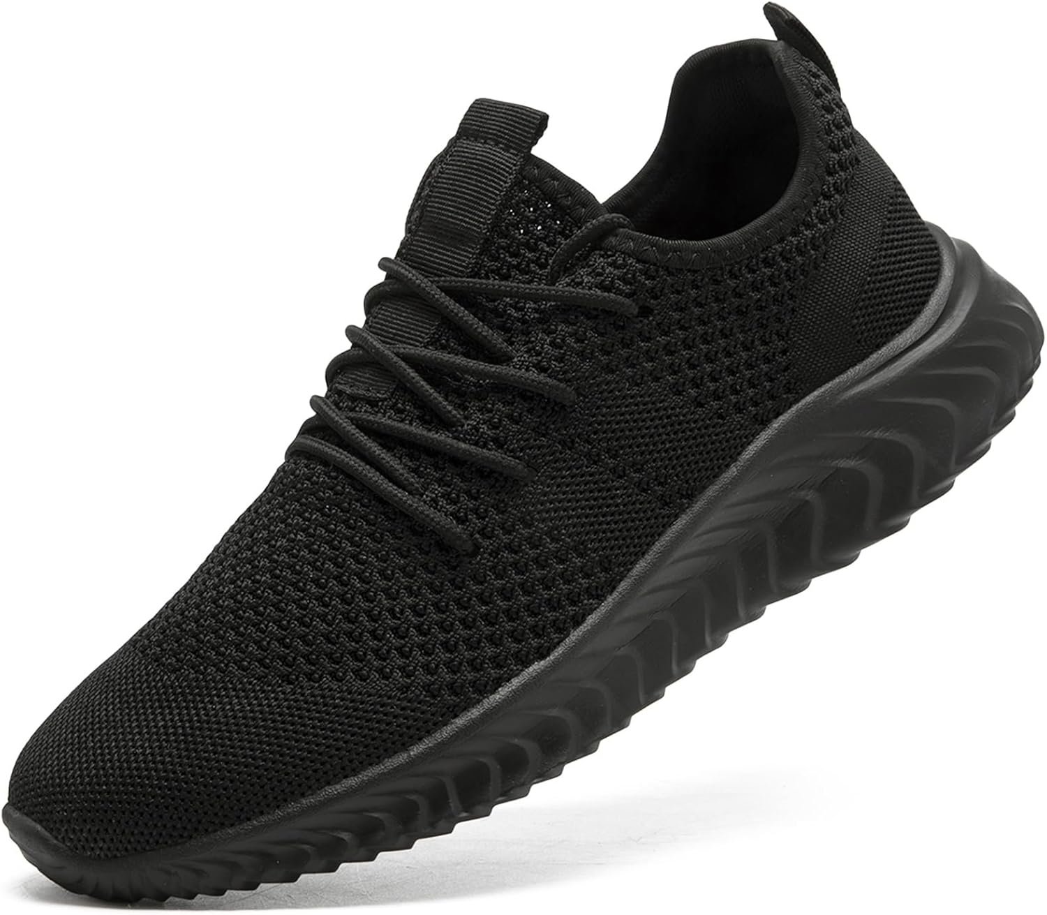 Breathable mesh shoes