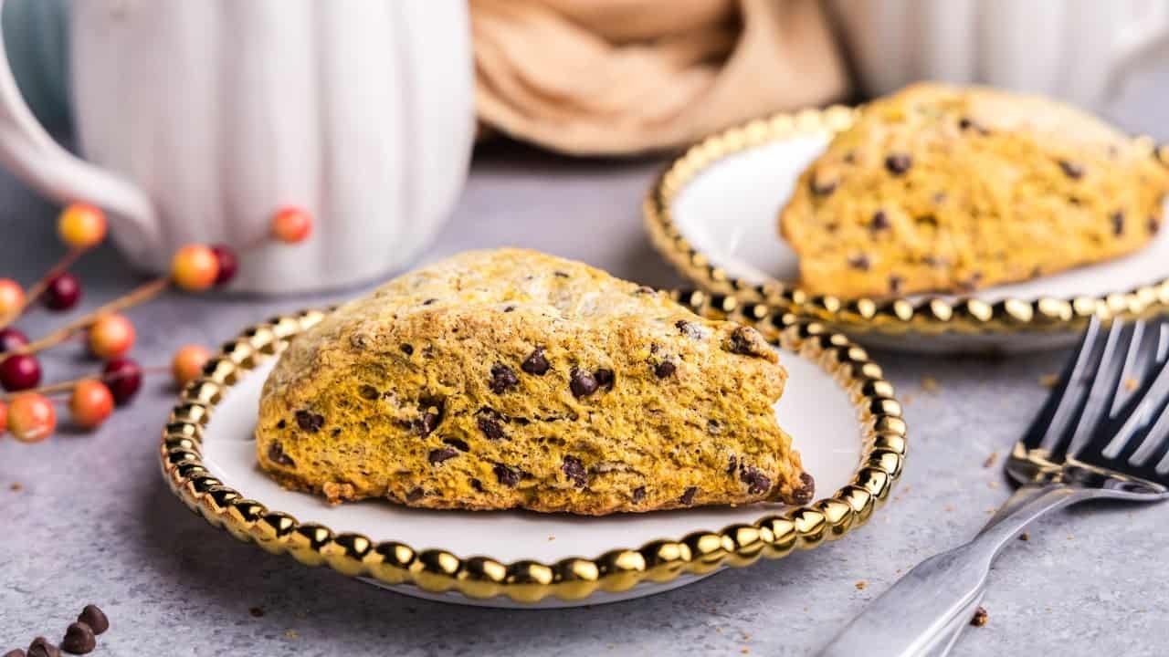 Pumpkin Chocolate Chip Scones