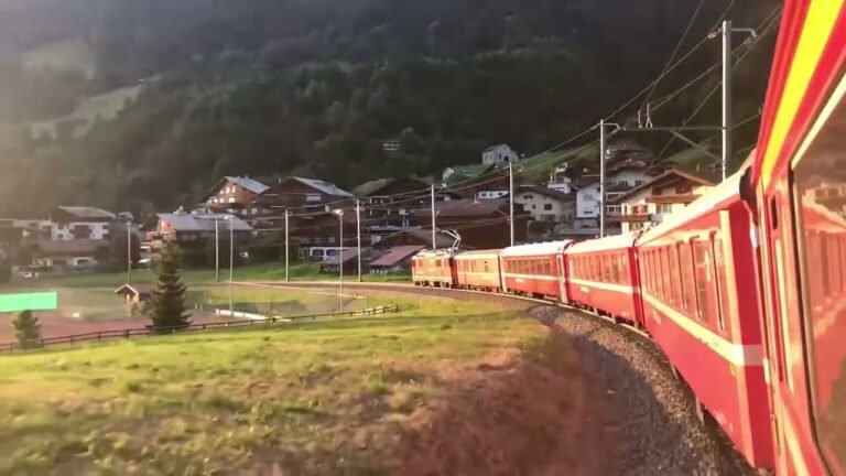 Train travel: Train Tours