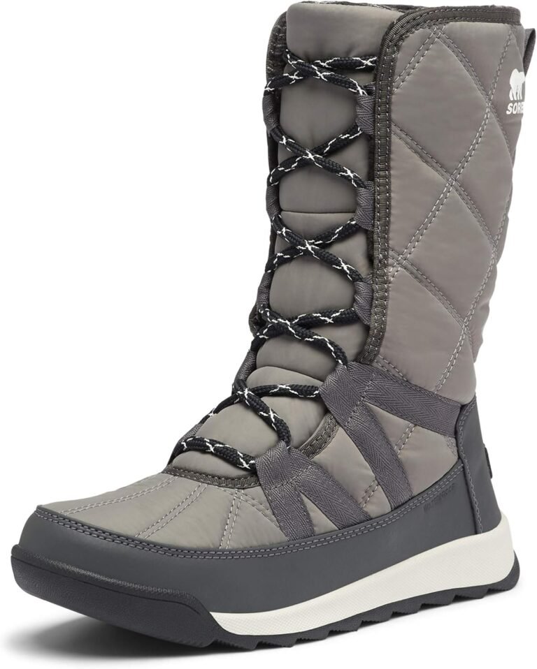 Insulated winter boots