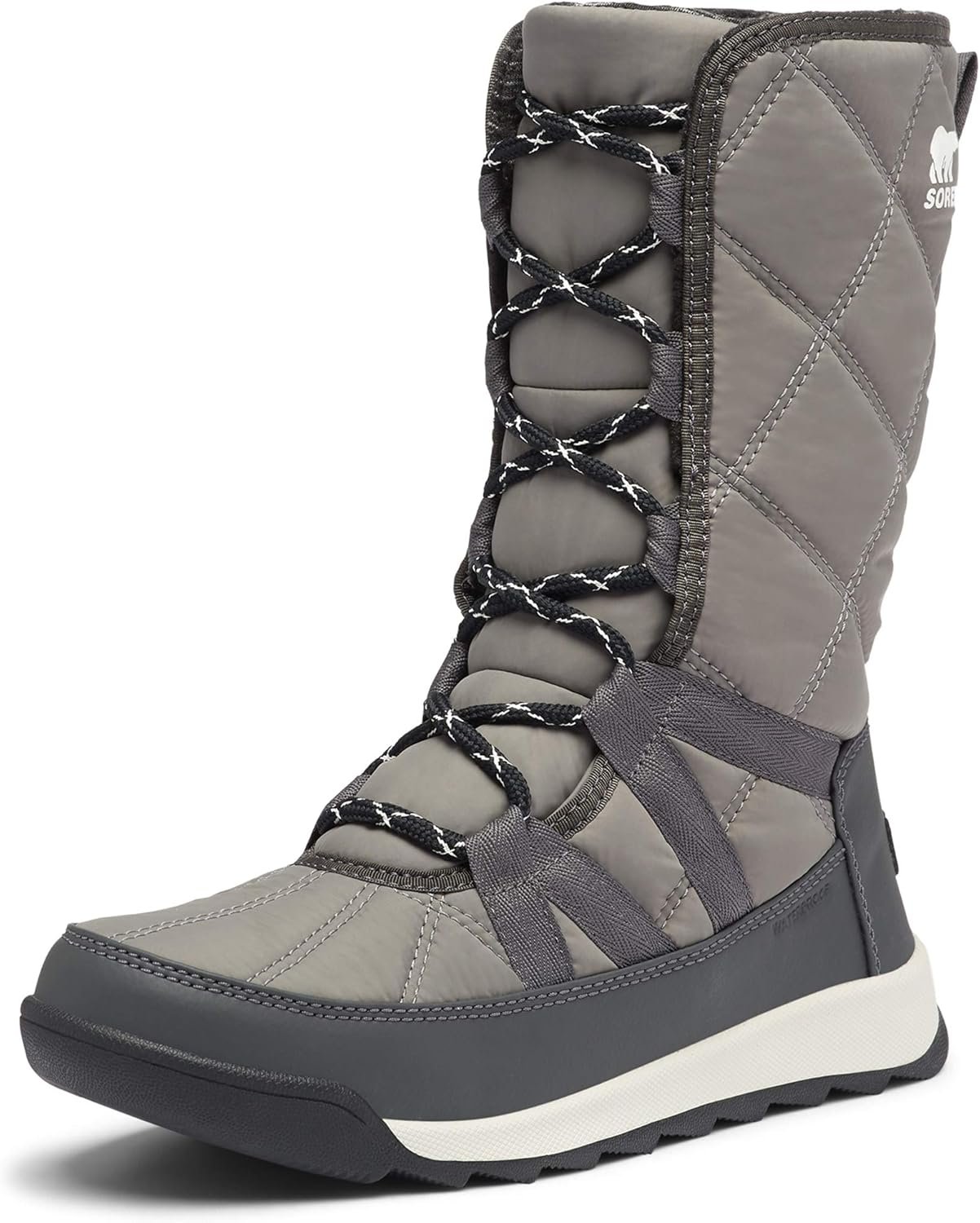 Insulated winter boots