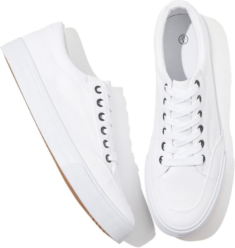 Lightweight canvas shoes