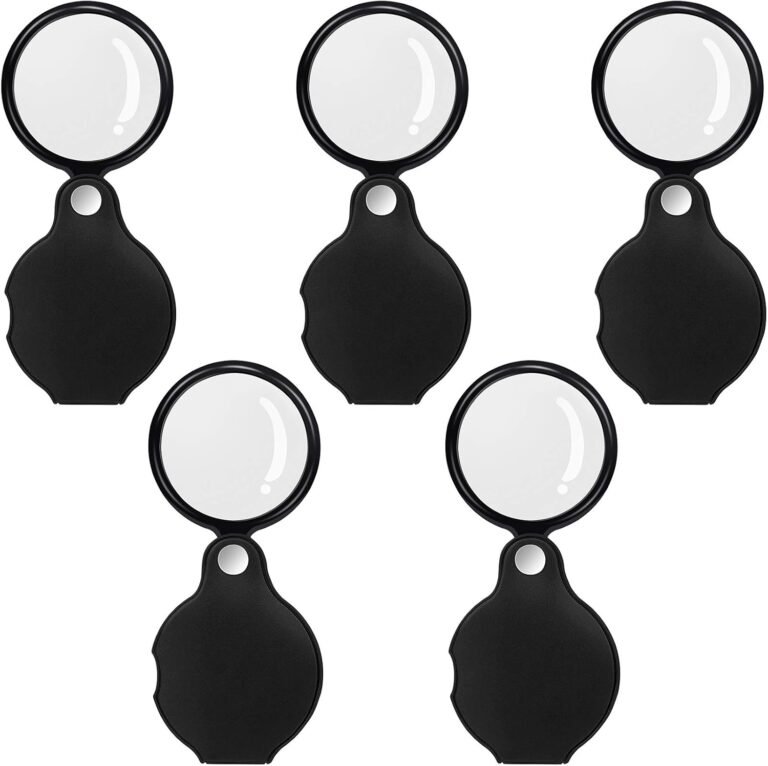 travel magnifying glass