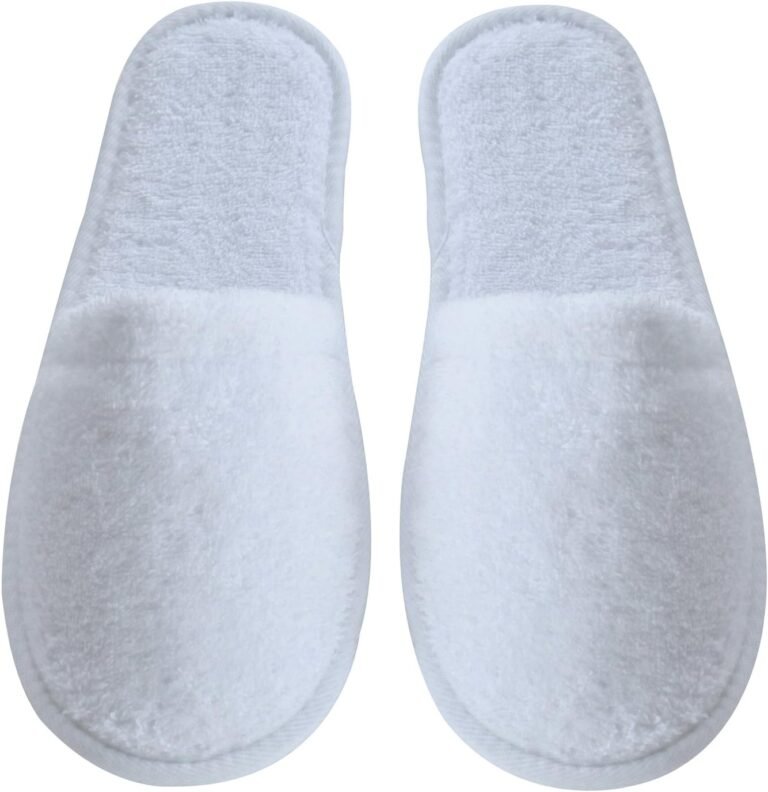 Travel slippers for hotels