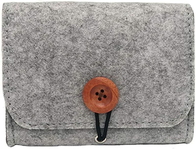 Essential oil roller for travel