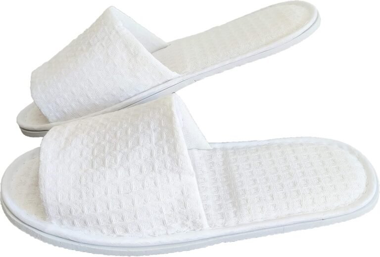 Travel slippers for hotels