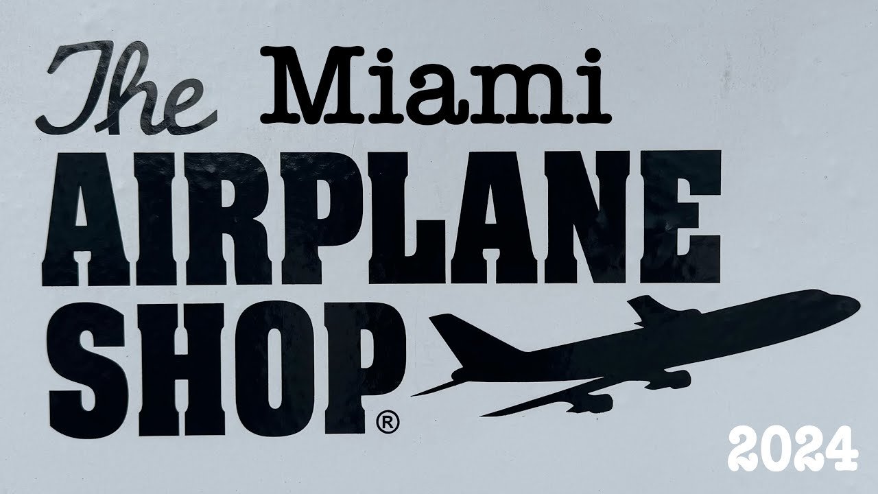 Airplane travel: Airport Shopping