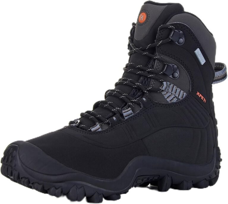 Travel boots for hiking