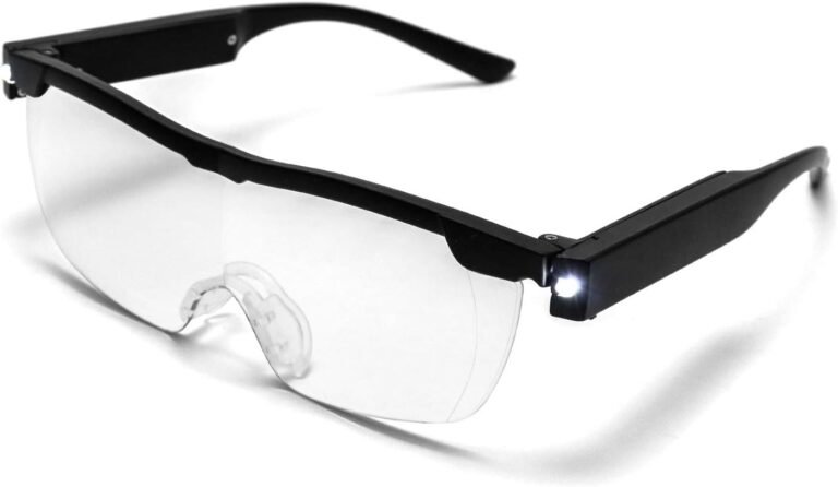 magnifying reading glasses