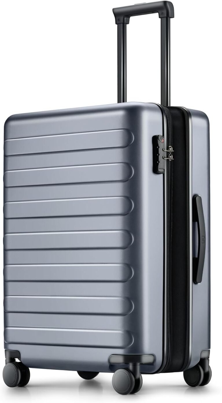Lightweight travel suitcase