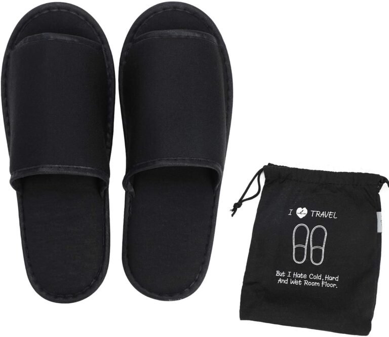 Lightweight sandals for travel