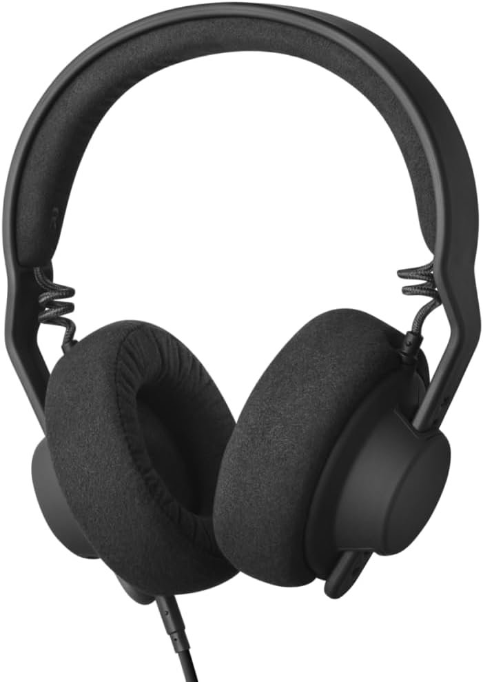 travel noise-canceling headphones