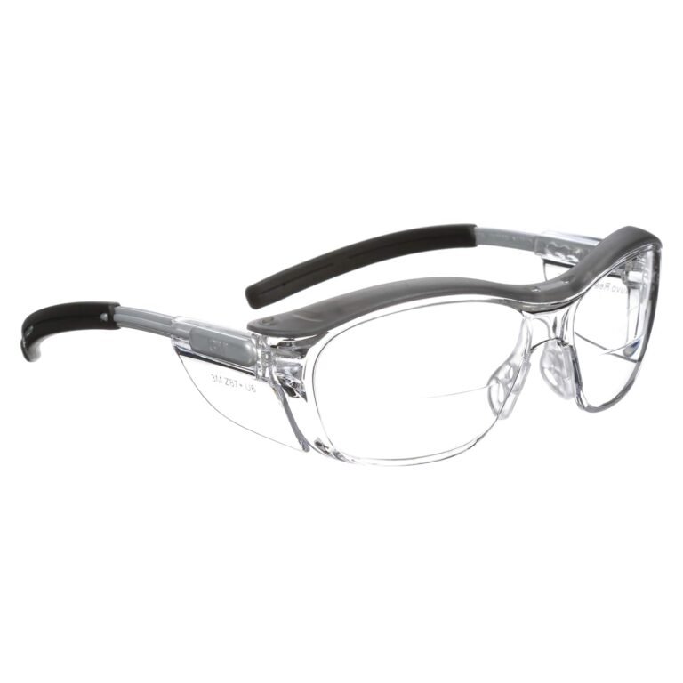 magnifying reading glasses