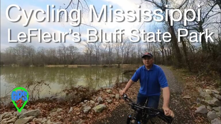 solo travel: Solo Adventures