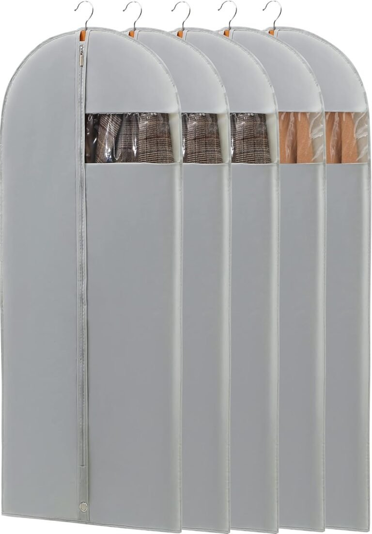 Garment bag for suits