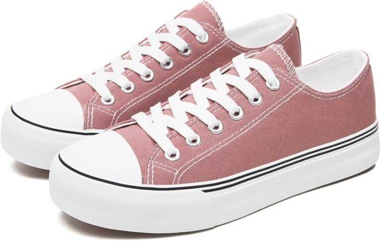 Lightweight canvas shoes