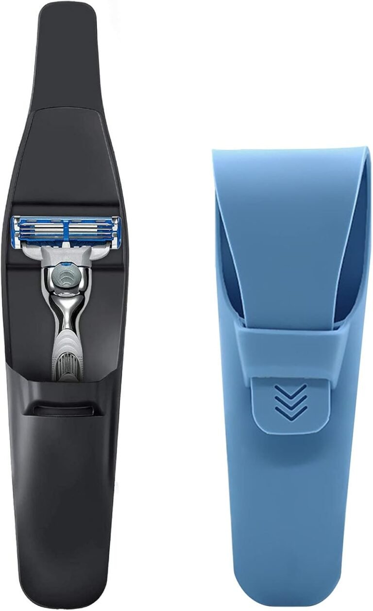 Portable razor with case
