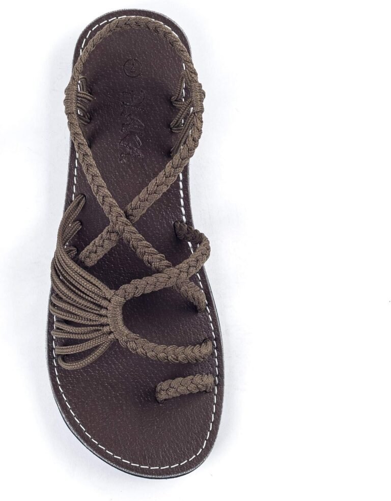 Lightweight sandals for travel