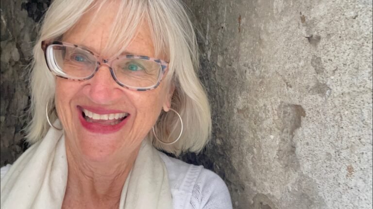 solo travel: Solo Female Travelers