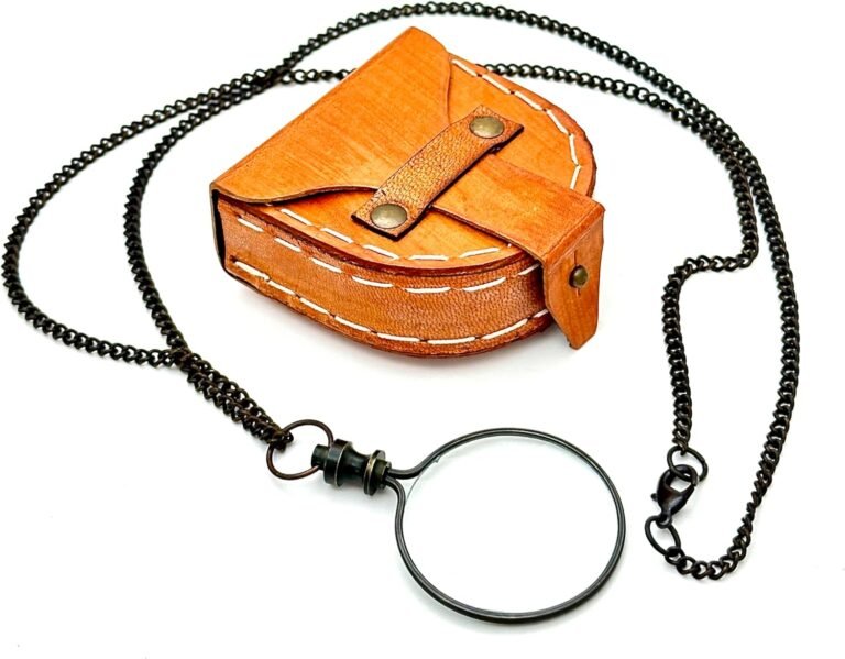 travel magnifying glass