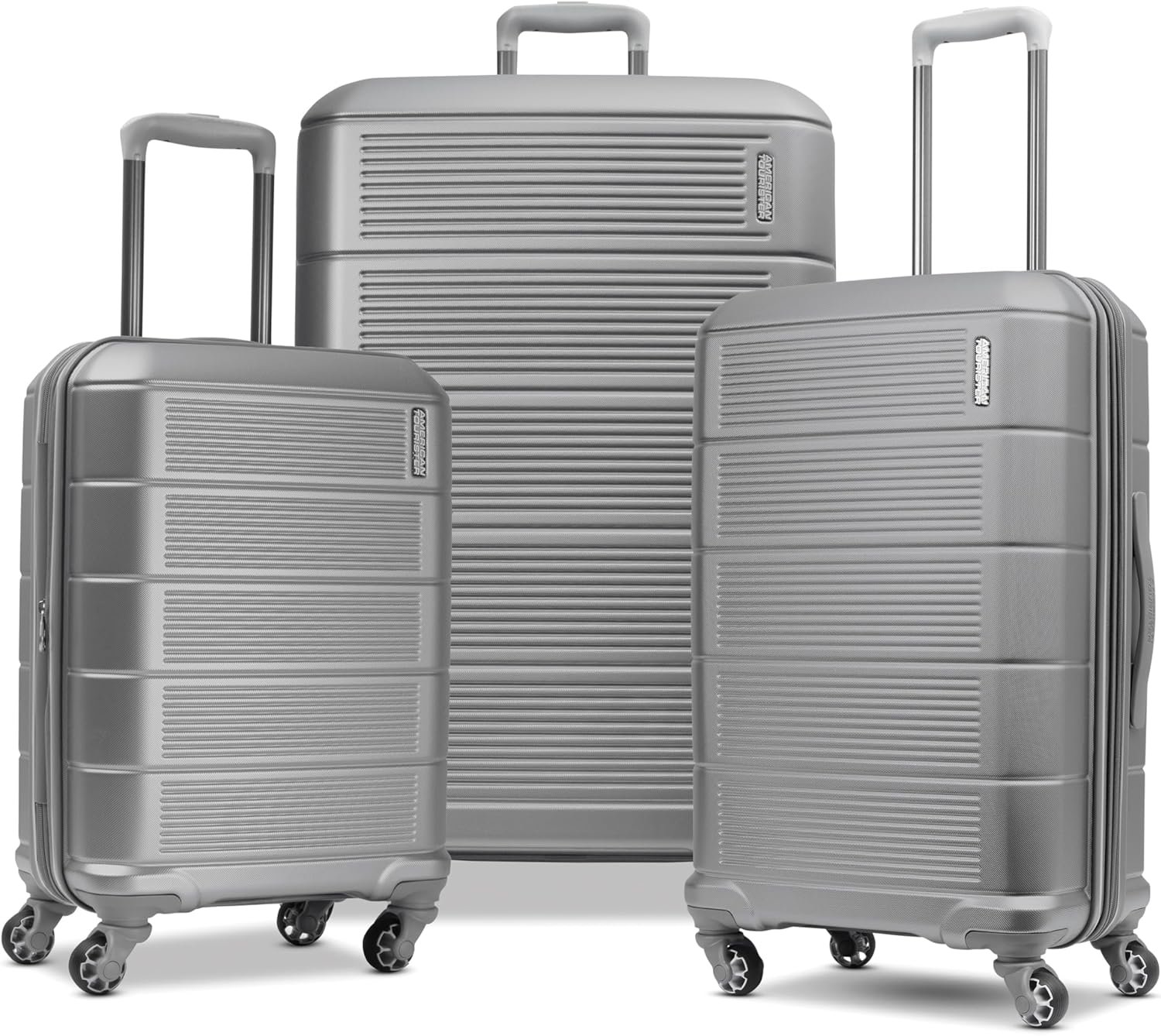 Luggage set with spinner wheels