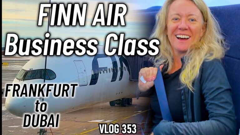 Airplane travel: Airport Lounges