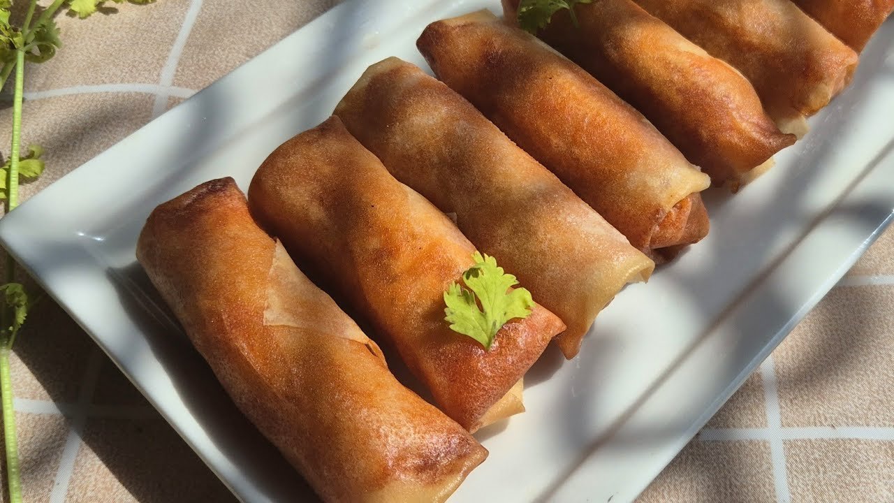 Chinese Food Spring Rolls