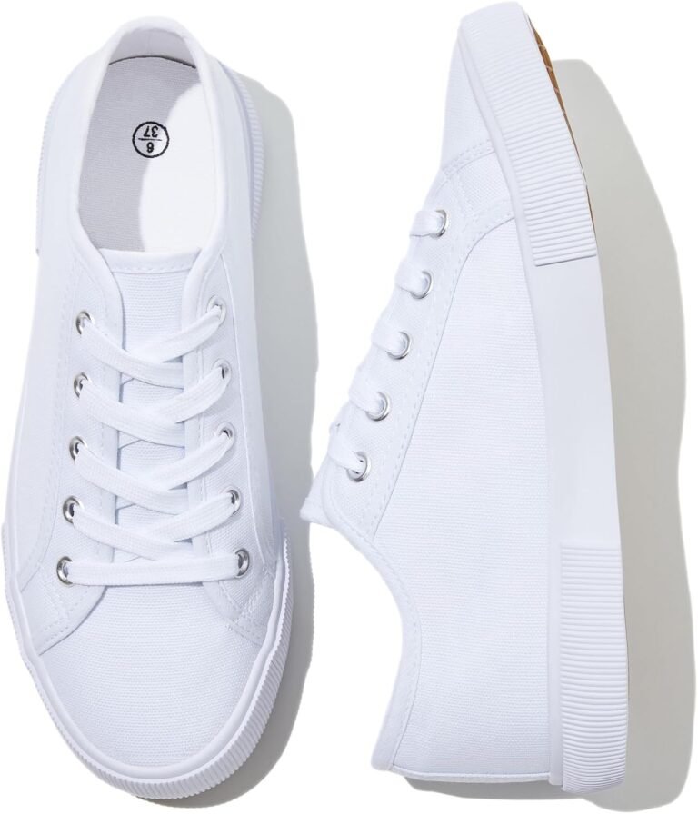 Lightweight canvas shoes