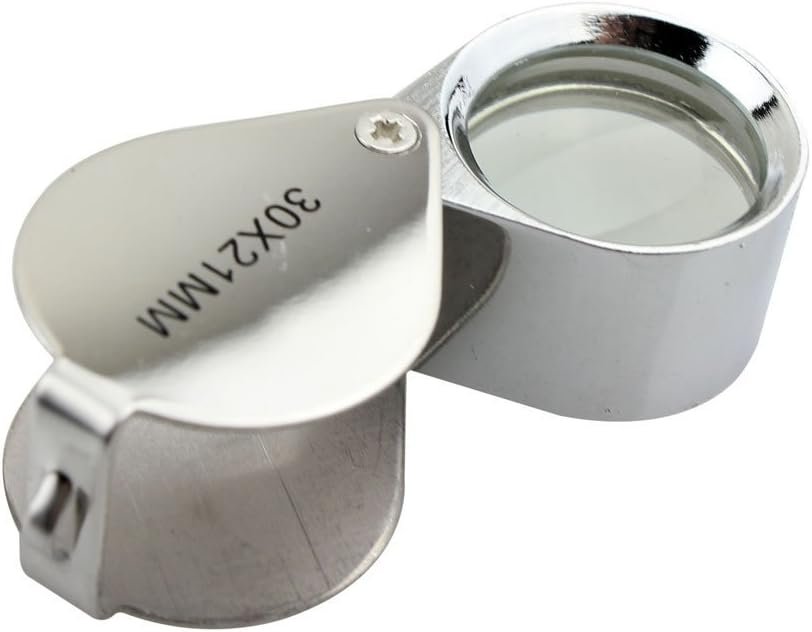 jewelerʼs magnifying glass