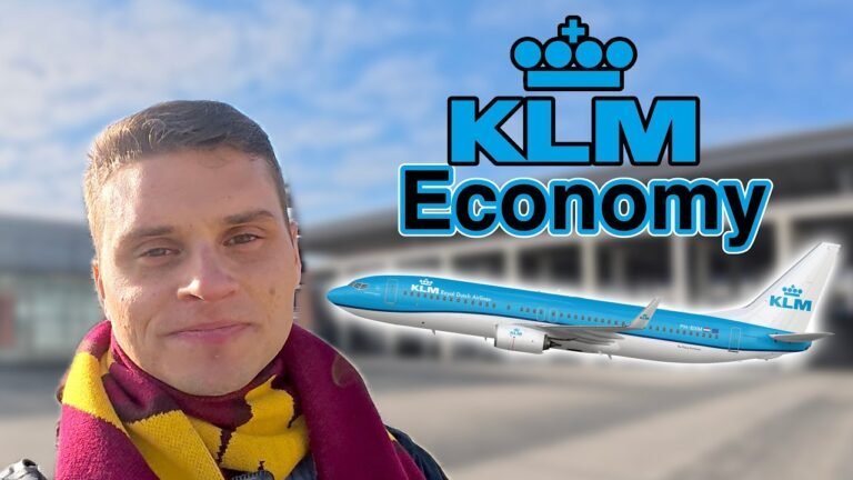 Airplane travel: Airport Lounges