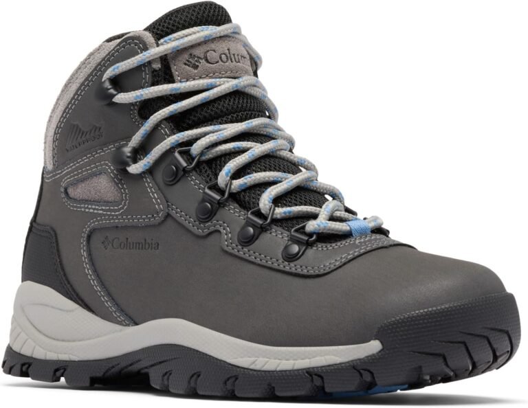 Waterproof hiking shoes