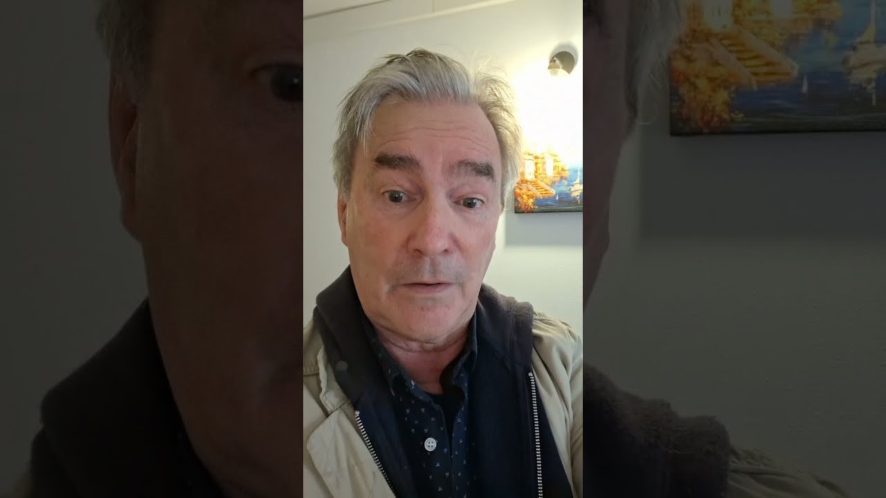 Airplane travel: Carry-On Luggage