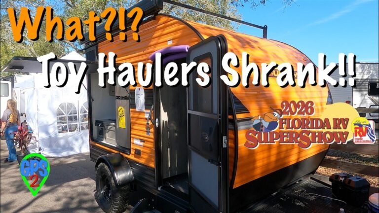 solo travel: Solo Adventures