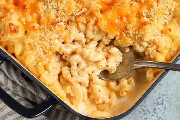 The Best Creamy Baked Mac and Cheese Recipe