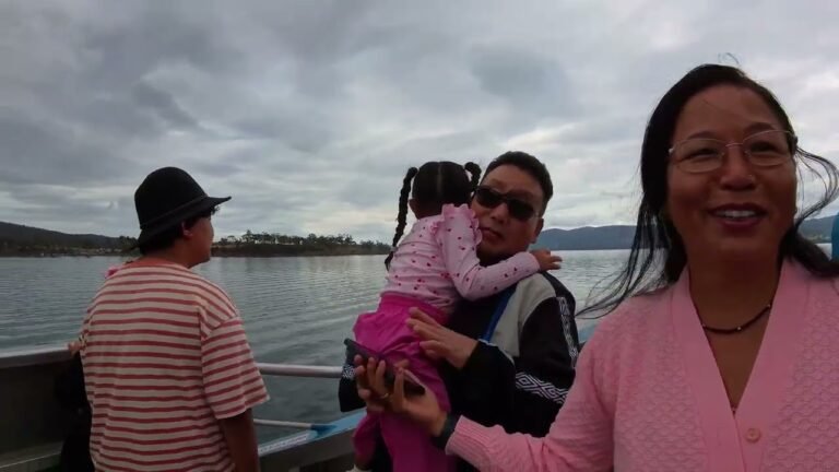 Island travel: Island Camping