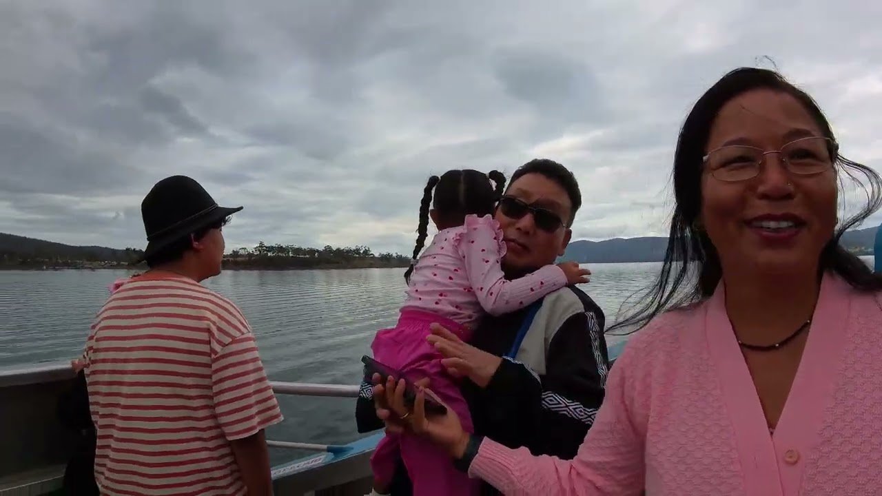 Island travel: Island Camping