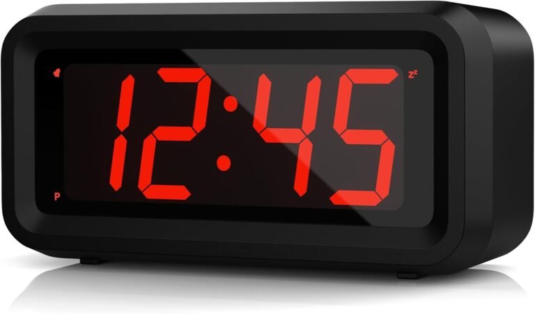 Travel alarm clock