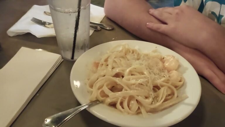 Italian Food Fettuccine Alfredo