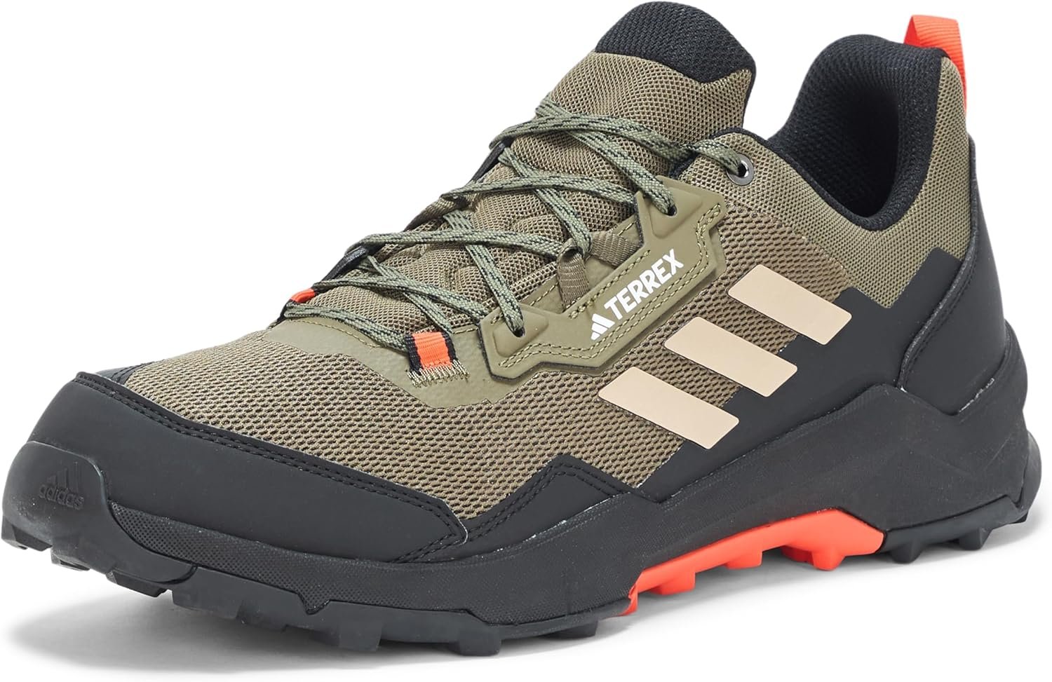 Durable trekking shoes