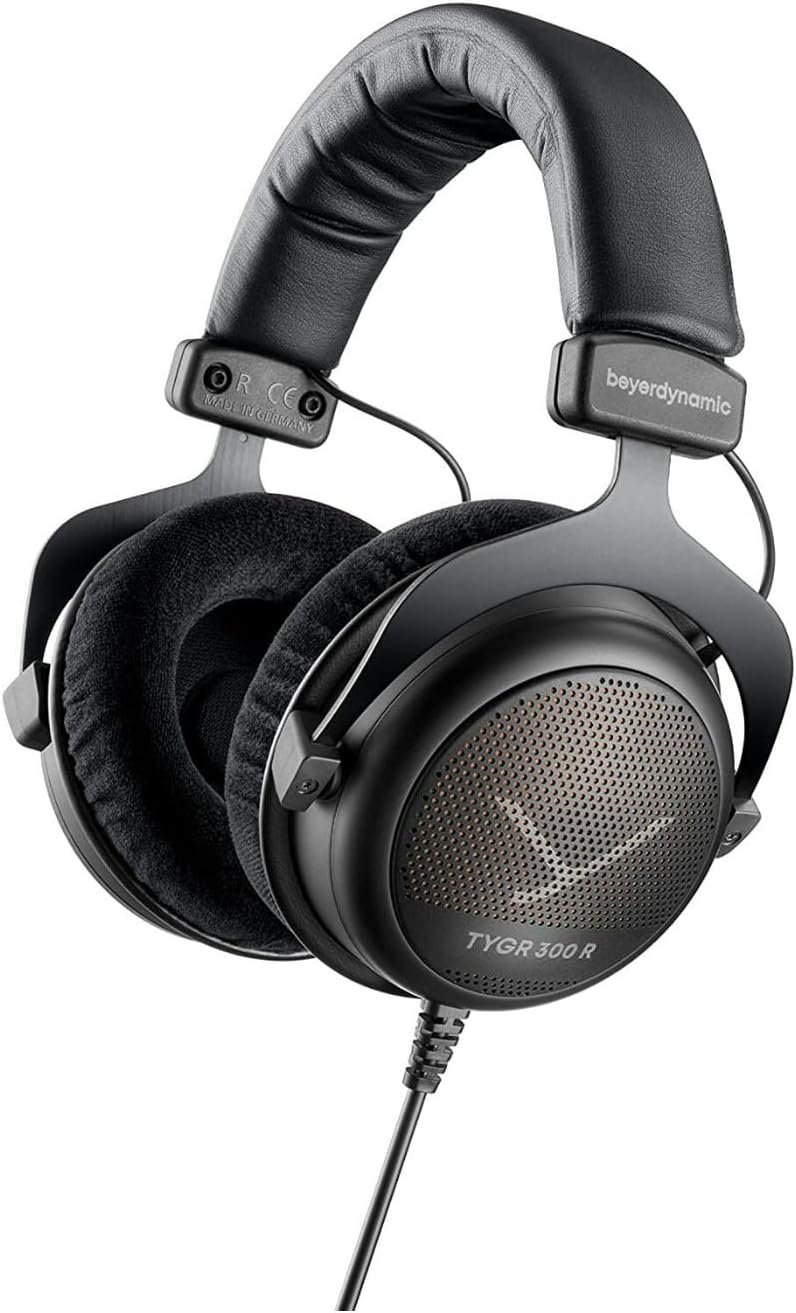 noise-canceling gaming headphones