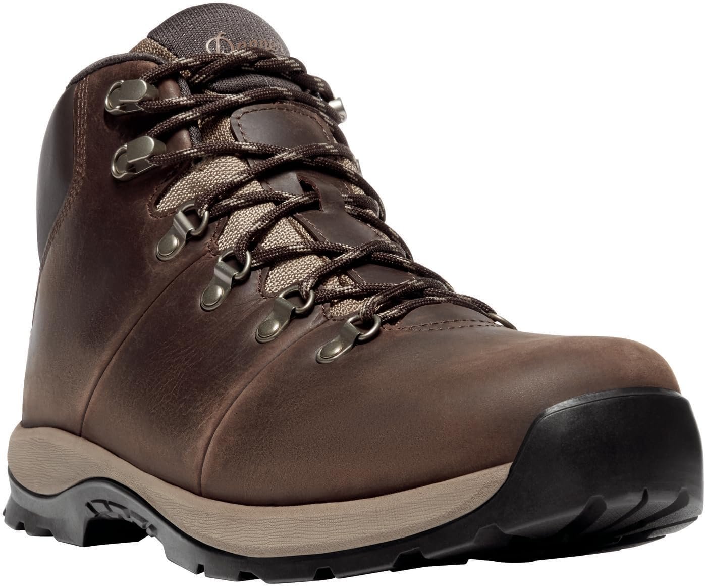 Outdoor adventure footwear