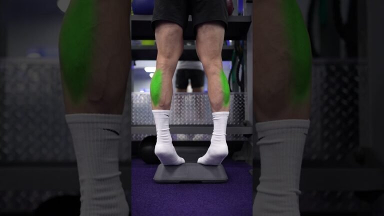 Adjustable knee braces