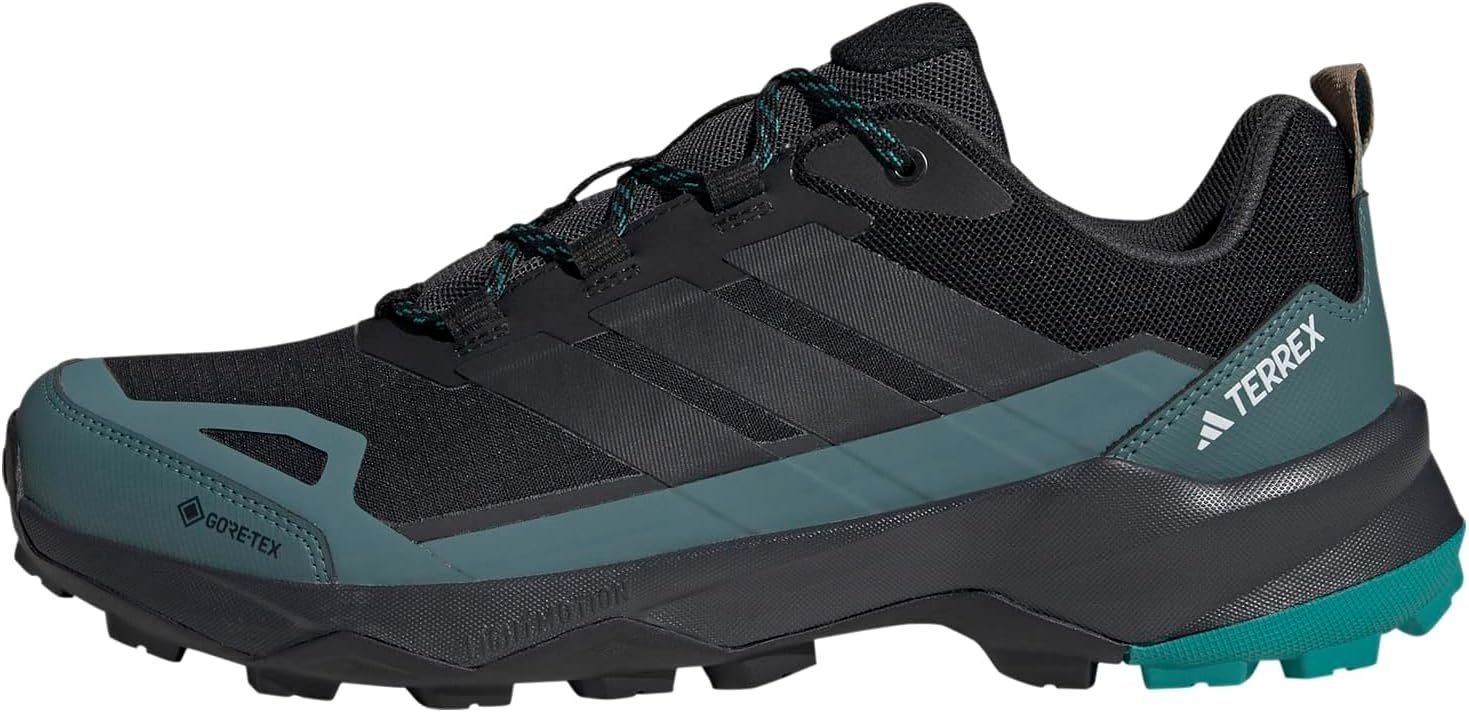 Outdoor adventure footwear