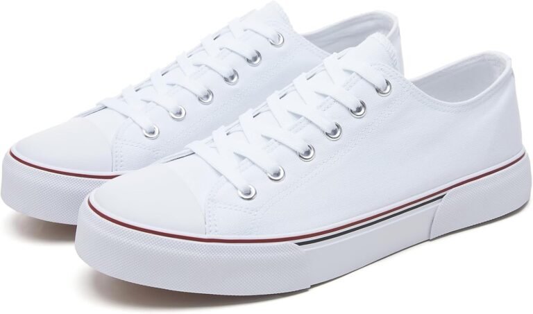 Lightweight canvas shoes